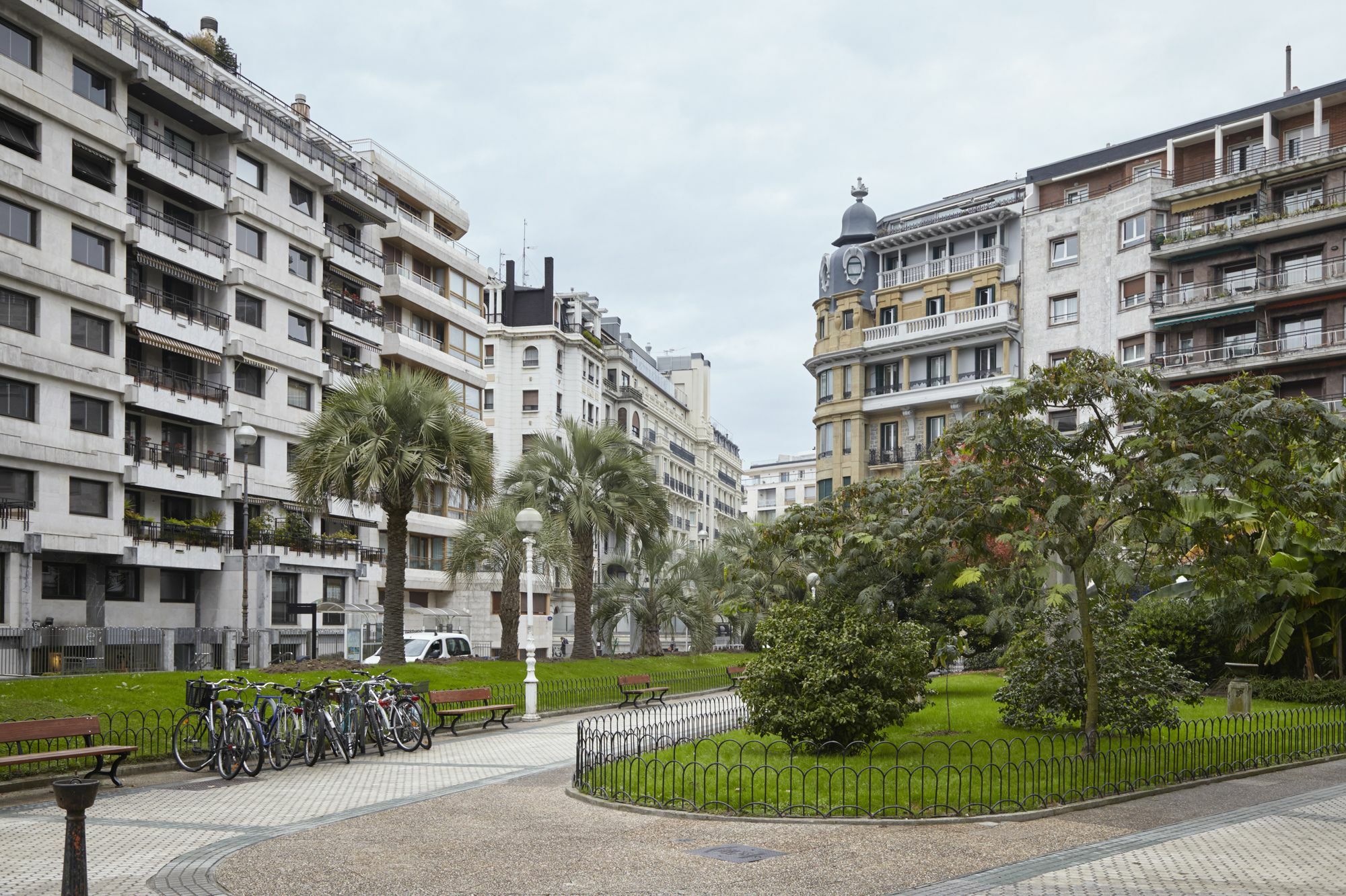 Zubiri Plaza Apartment By Feelfree Rentals San Sebastián Exterior photo
